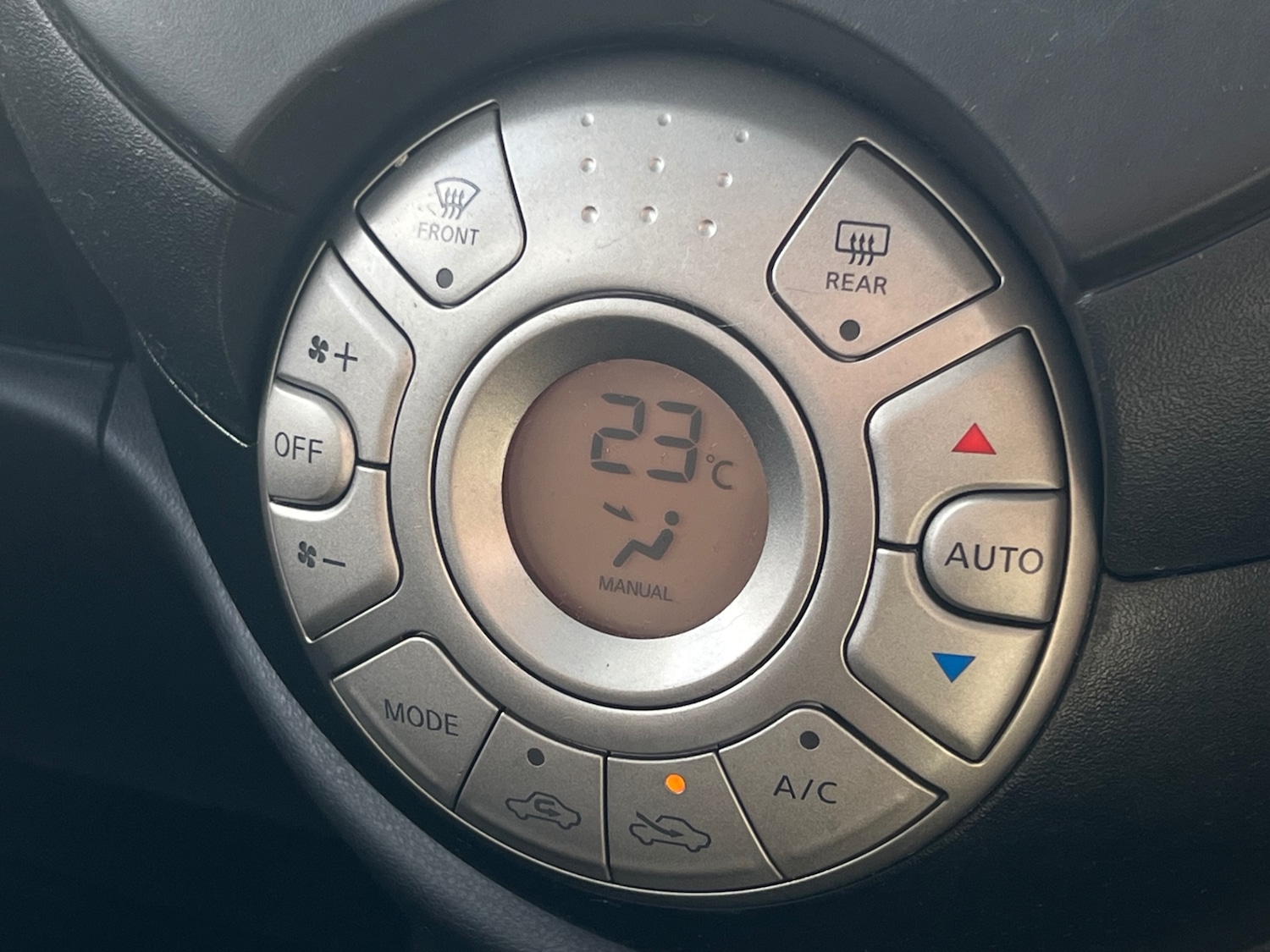 Used Nissan Micra 2012 for sale - 78055345: Photo 11