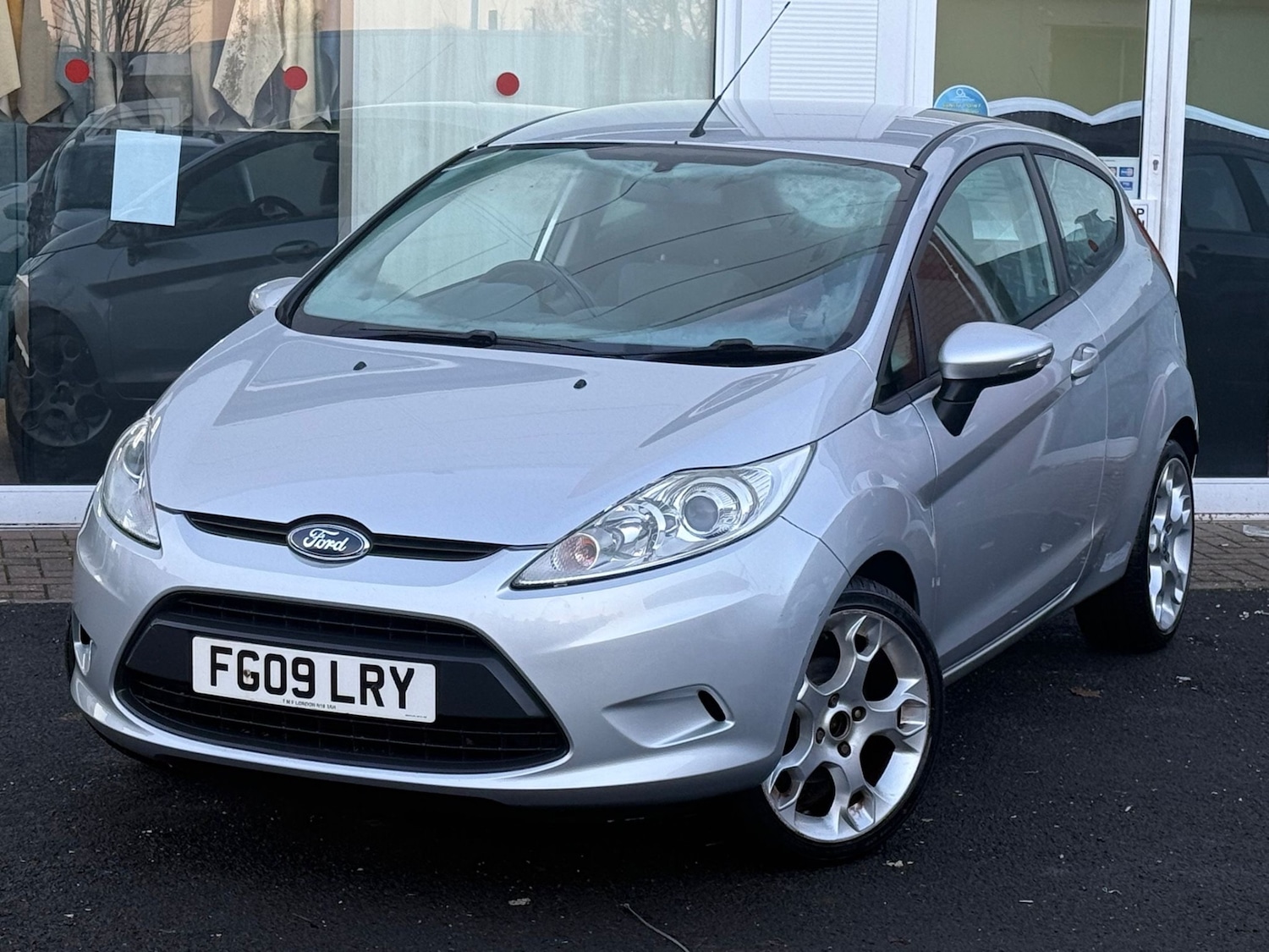 Used Ford Fiesta 2009 for sale - 78078524: Photo 3