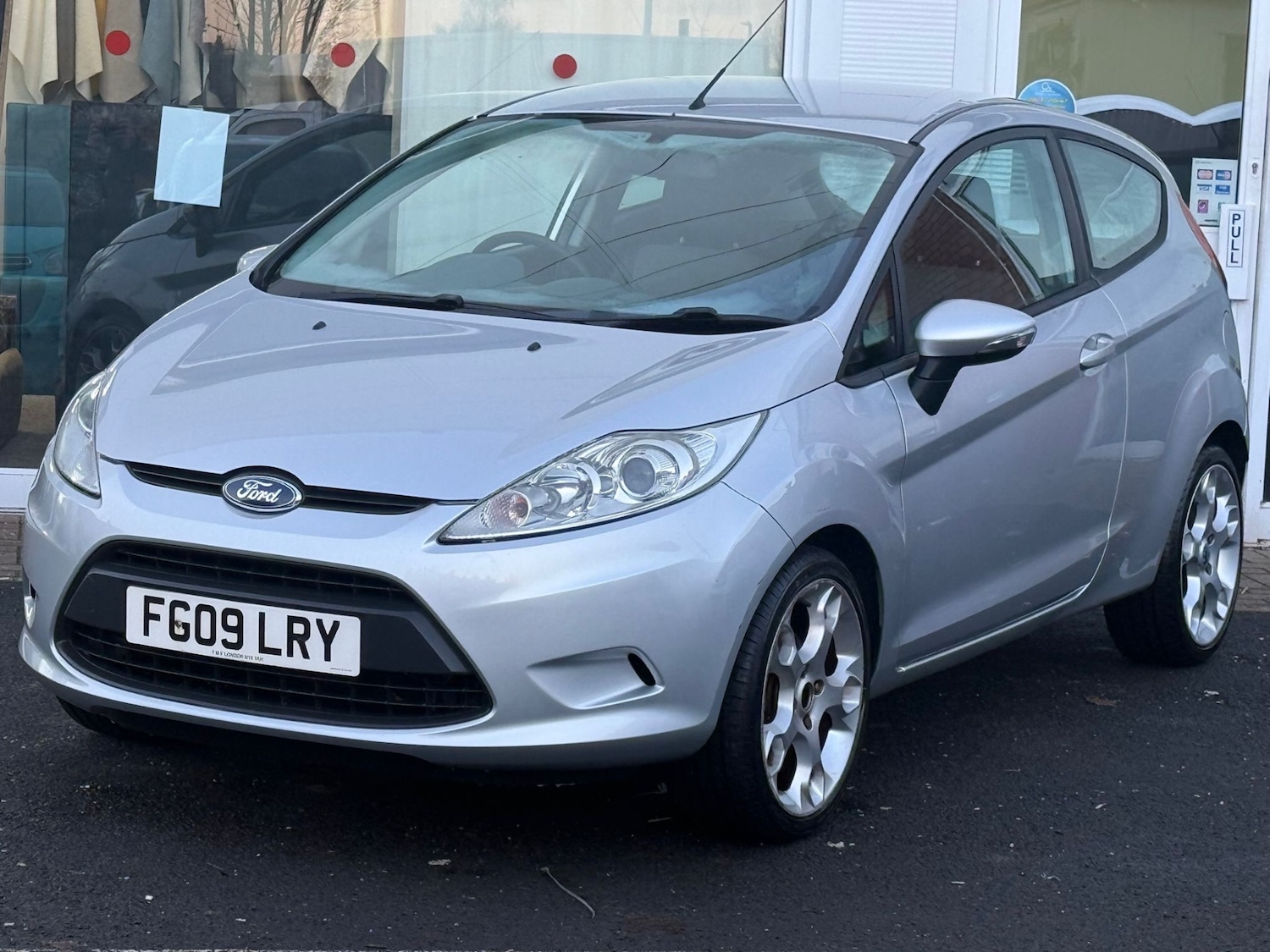 Used Ford Fiesta 2009 for sale - 78078524: Photo 7