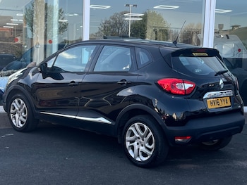 Used Renault Captur 2016 for sale - 78579857: Photo