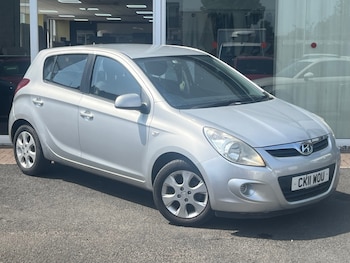 Used Hyundai i20 2011 for sale - 79295503: Photo