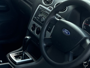 Used Ford Focus 2006 for sale - 79173894: Photo