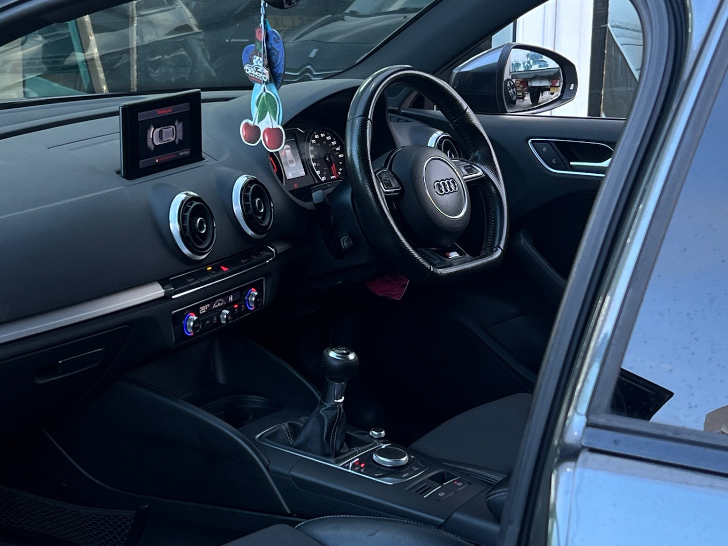 Used Audi A3 2015 for sale - 77570278: Photo 7