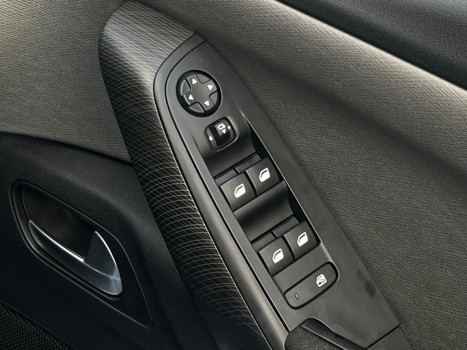 Used Citroen C4 Grand Picasso 2016 for sale - 77012041: Photo 17