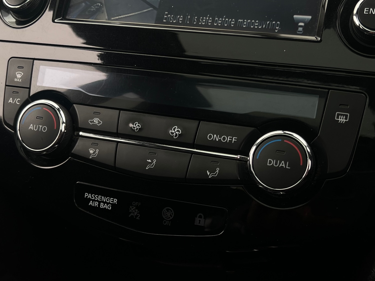 Used Nissan X-Trail 2015 for sale - 76330185: Photo 11