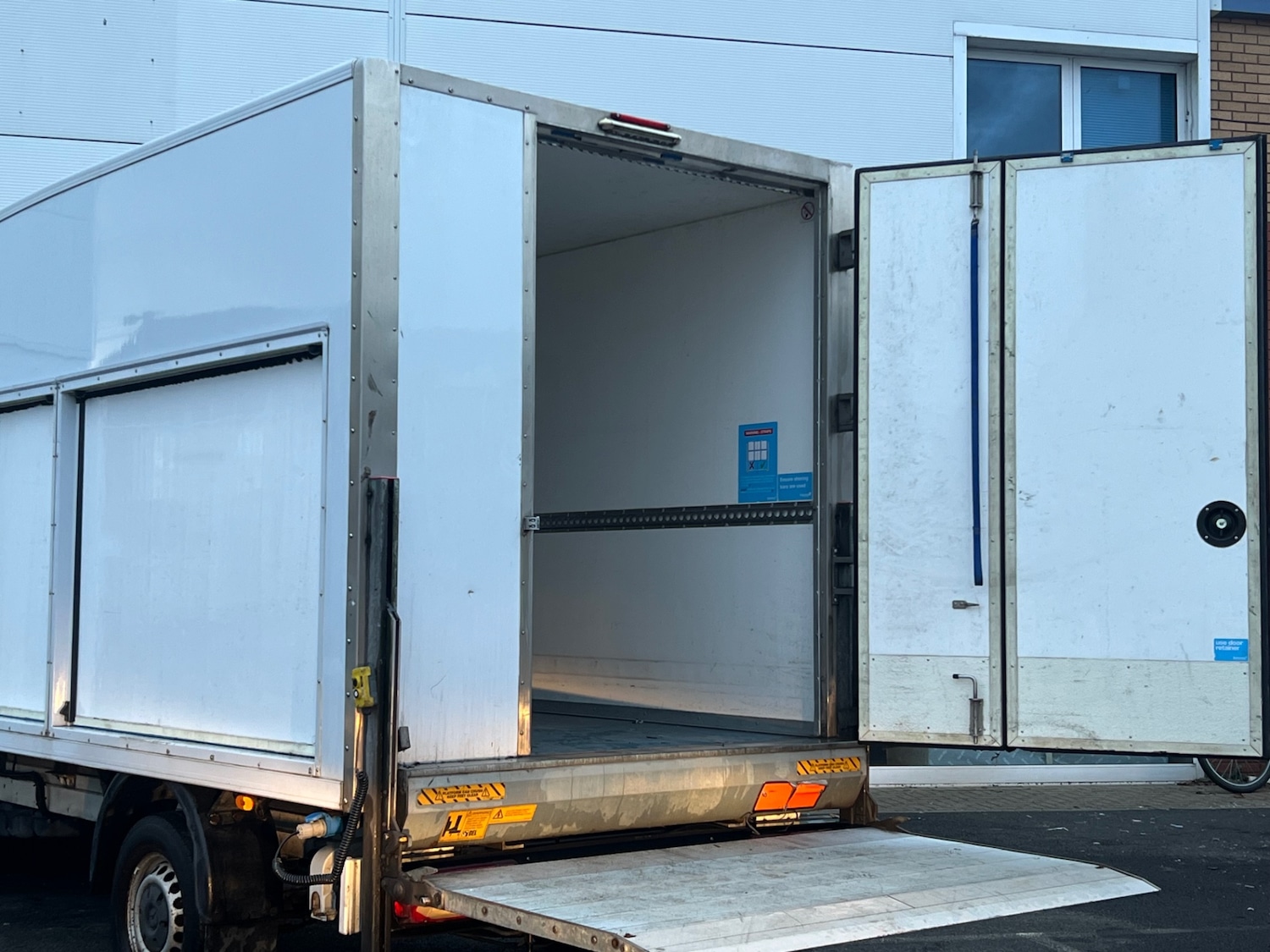 Used Mercedes-Benz Sprinter 2018 for sale - 77261226: Photo 9