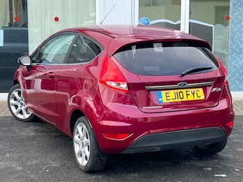 Used Ford Fiesta 2010 for sale - 77902817: Photo