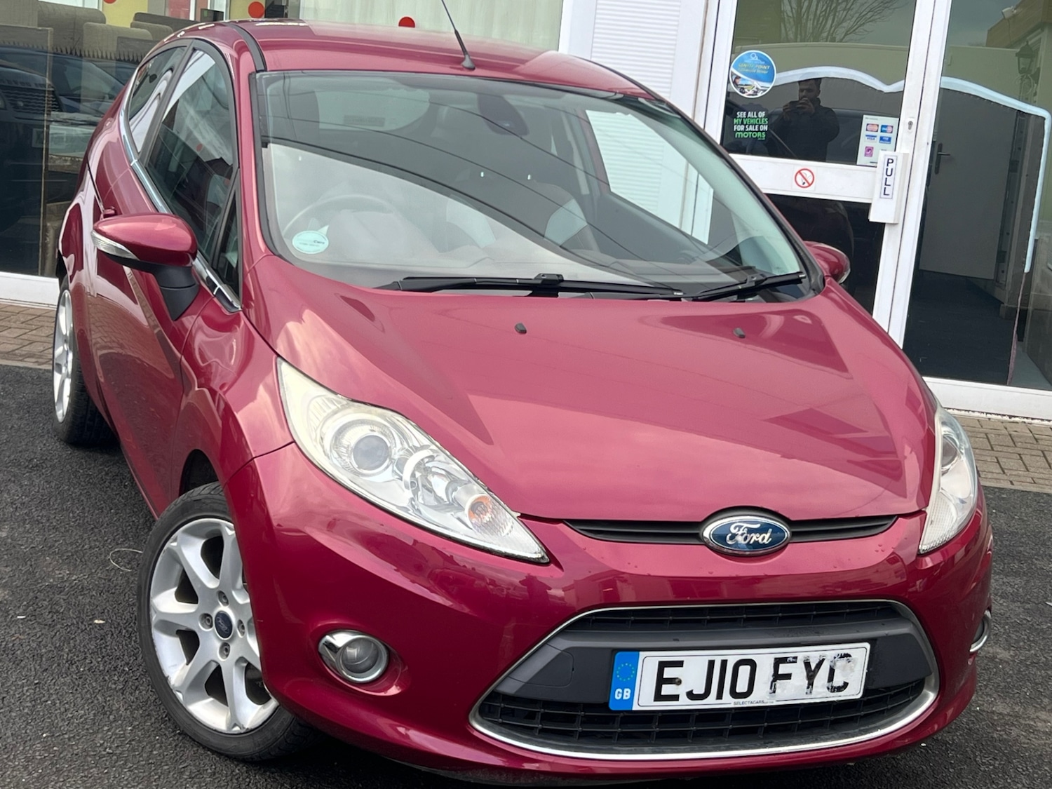 Used Ford Fiesta 2010 for sale - 77902817: Photo 4