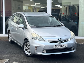 Used Toyota Prius+ undefined for sale - 77012214: Photo