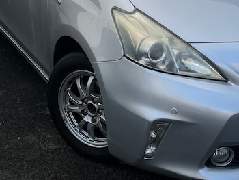Used Toyota Prius+ undefined for sale - 77012214: Photo