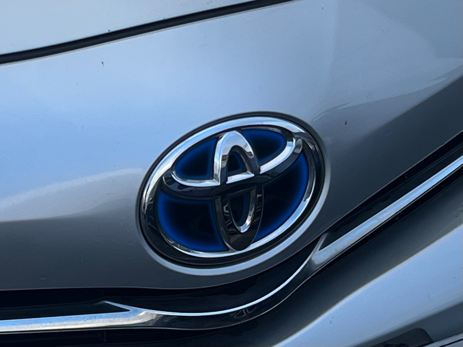 Used Toyota Prius+ 2018 for sale - 77012214: Photo 4