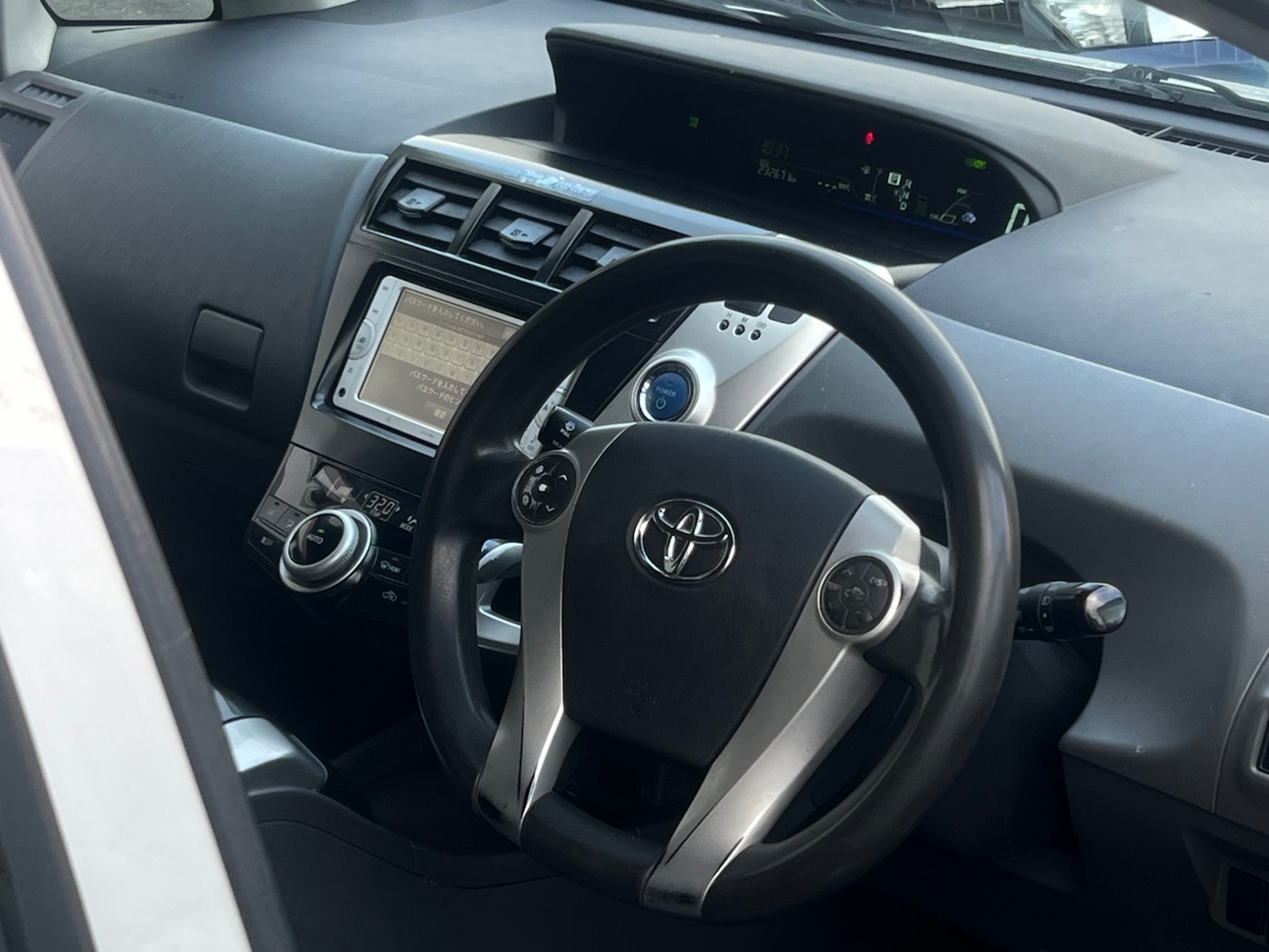 Used Toyota Prius+ 2018 for sale - 77012214: Photo 7
