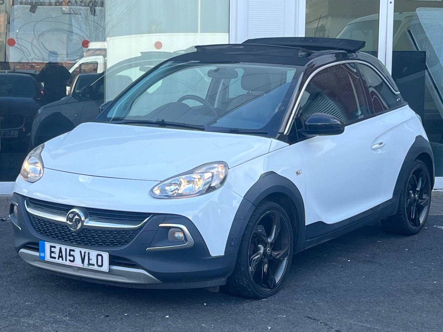 Used Vauxhall ADAM 2015 for sale - 78054880: Photo 14