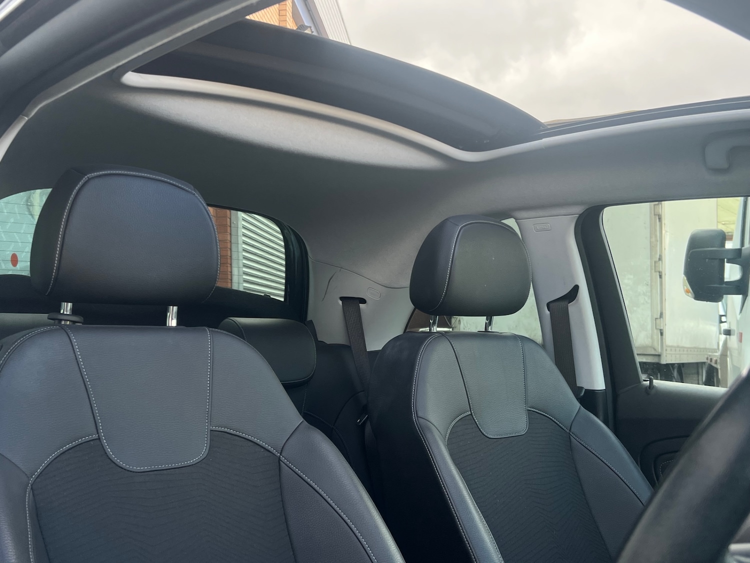 Used Vauxhall ADAM 2015 for sale - 78054880: Photo 7