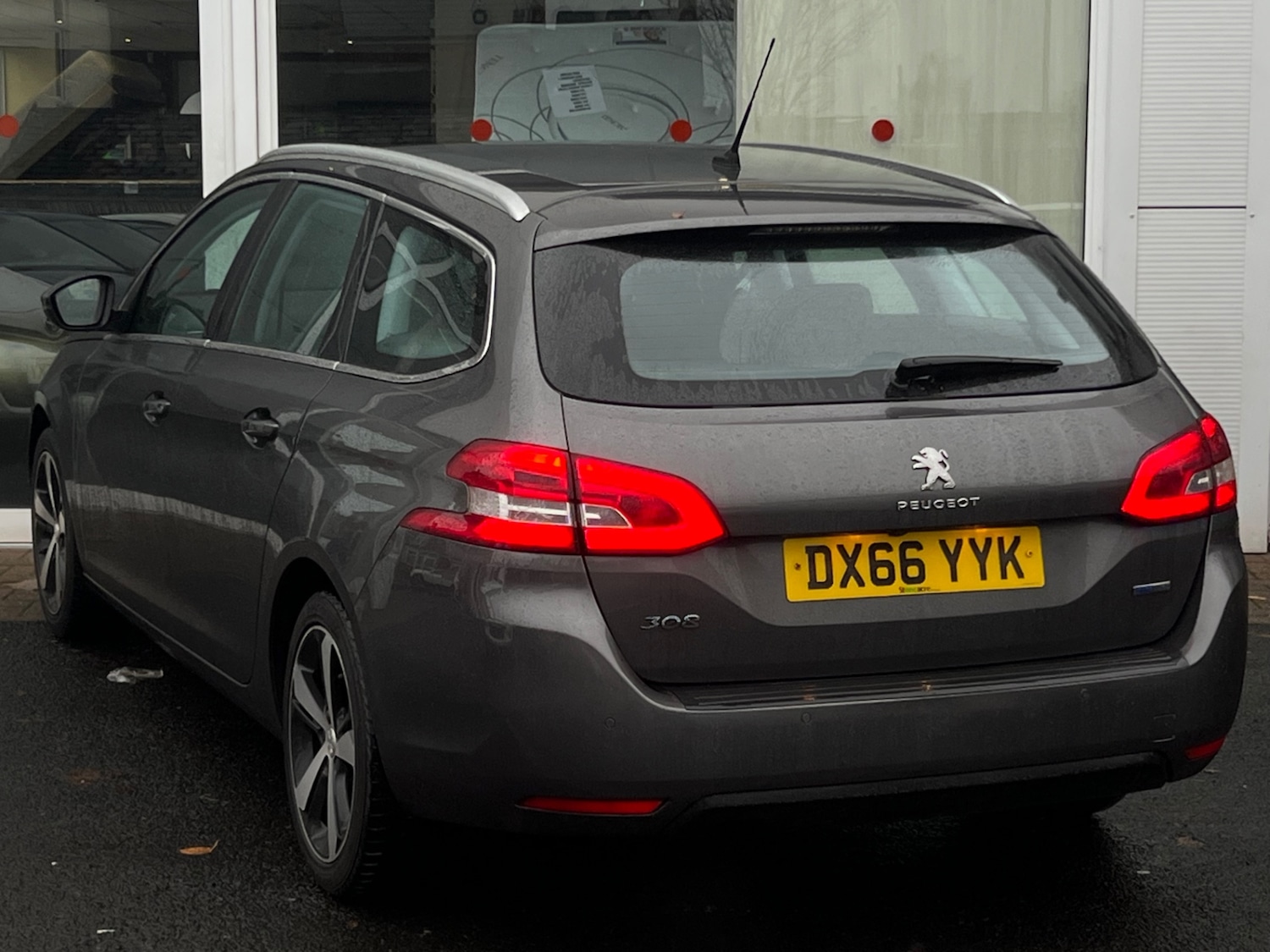 Used Peugeot 308 2016 for sale - 76748279: Photo 18