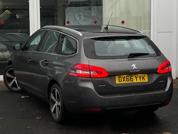 Used Peugeot 308 2016 for sale - 76748279: Photo