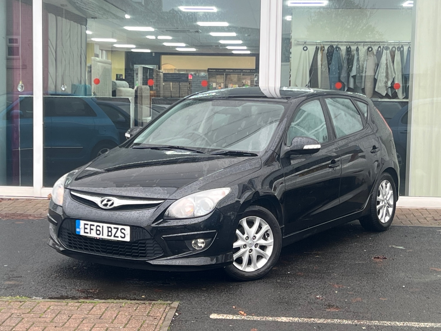 Used Hyundai i30 2011 for sale - 76531684: Photo 1