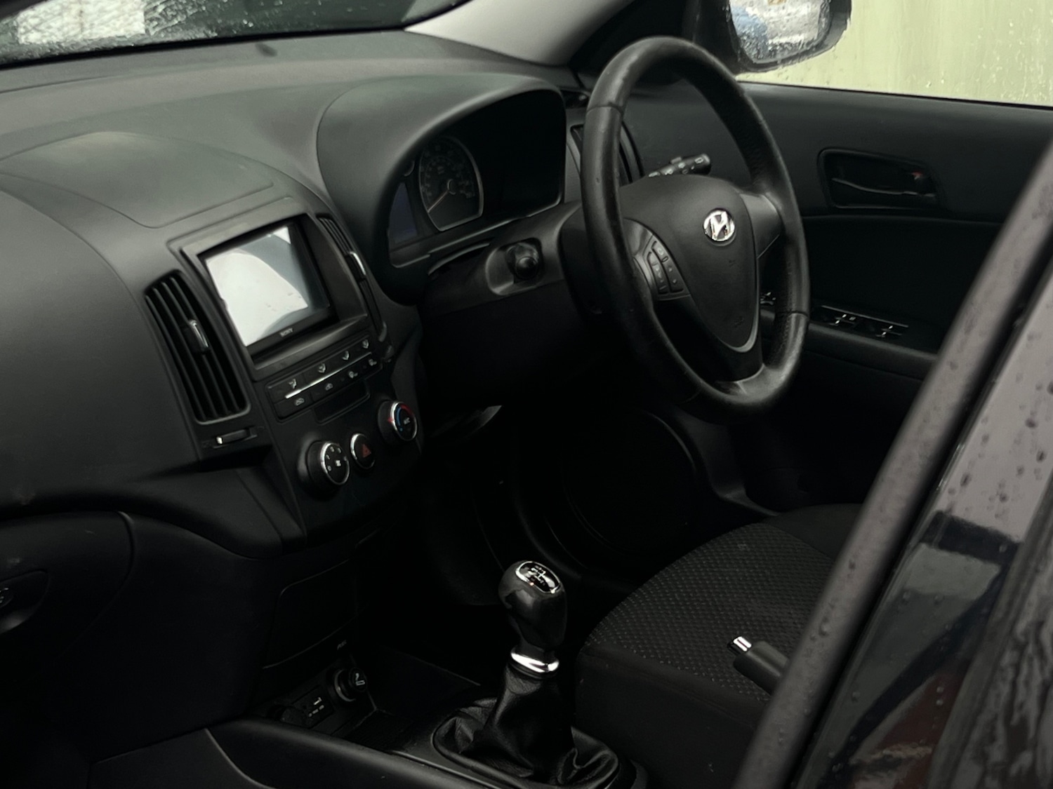 Used Hyundai i30 2011 for sale - 76531684: Photo 7