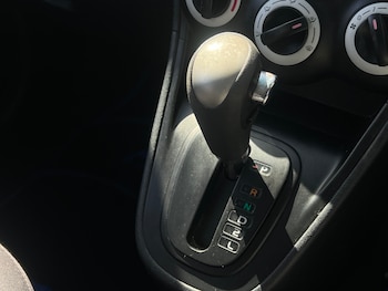 Used Hyundai i10 2009 for sale - 79337812: Photo