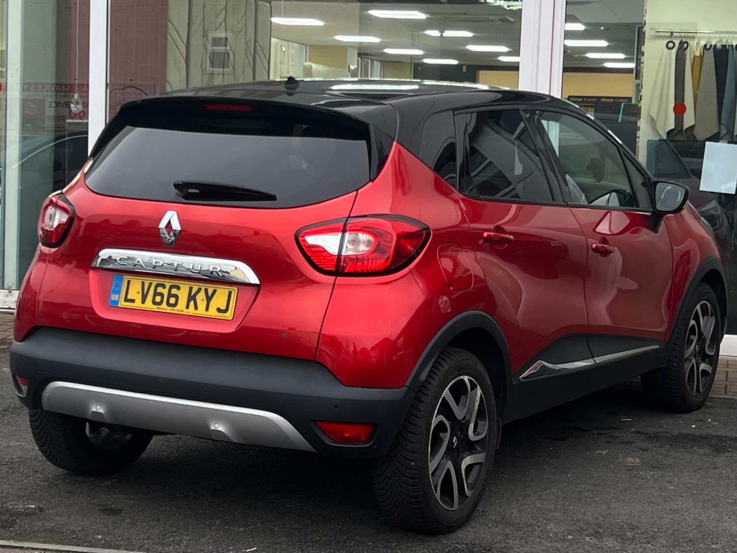 Used Renault Captur 2016 for sale - 77629124: Photo 19