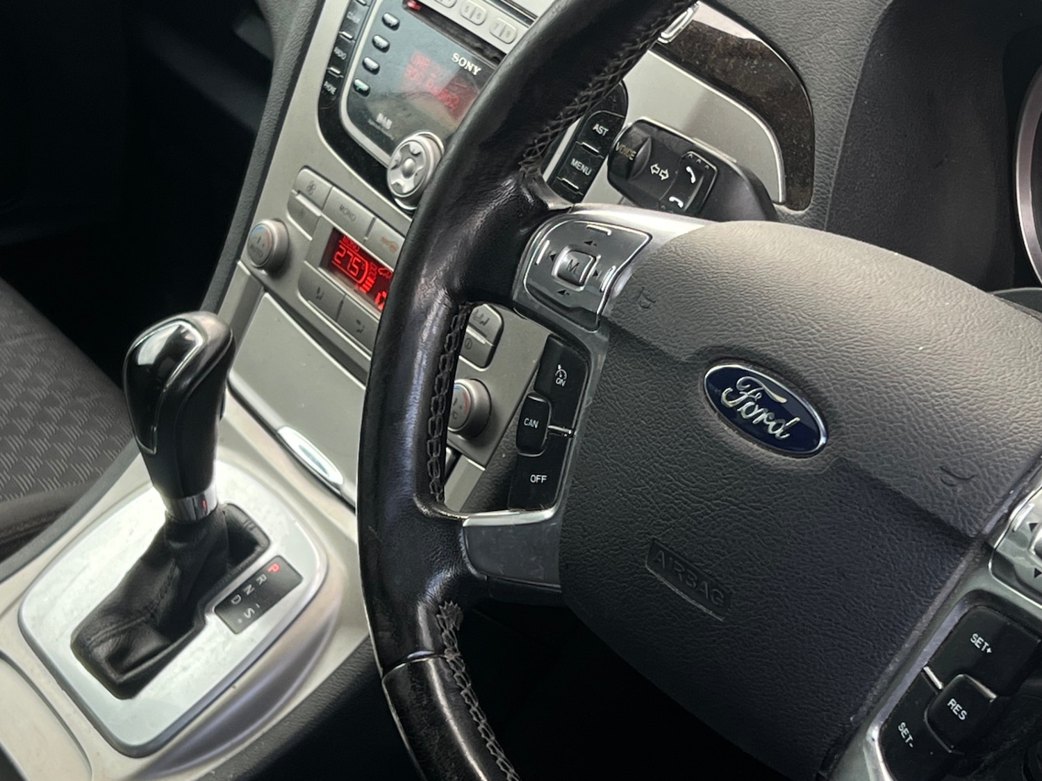 Used Ford Galaxy 2009 for sale - 76855369: Photo 6