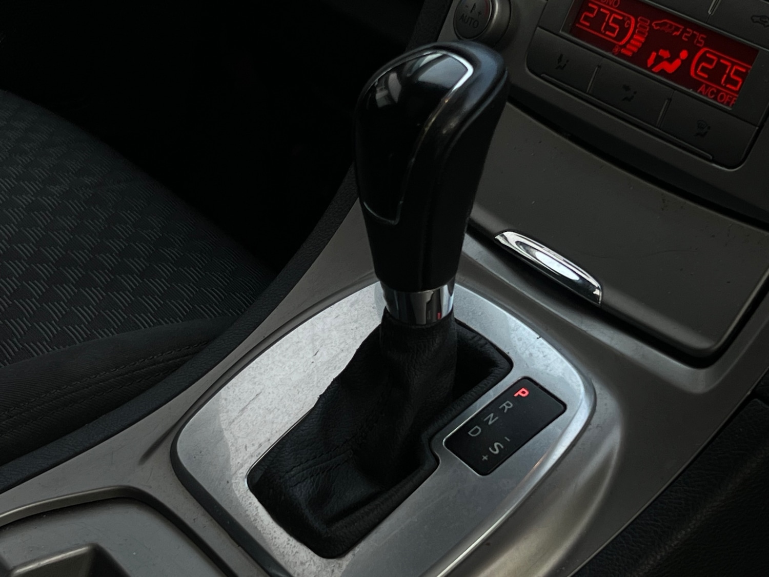 Used Ford Galaxy 2009 for sale - 76855369: Photo 7