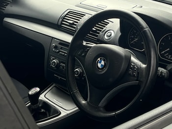 Used BMW 1 Series 2009 for sale - 78236580: Photo