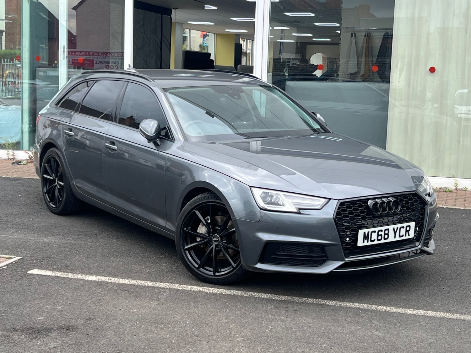 Used Audi A4 2019 for sale - 76332416: Photo 1