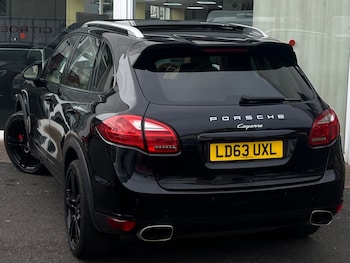 Used Porsche Cayenne 2013 for sale - 78236379: Photo