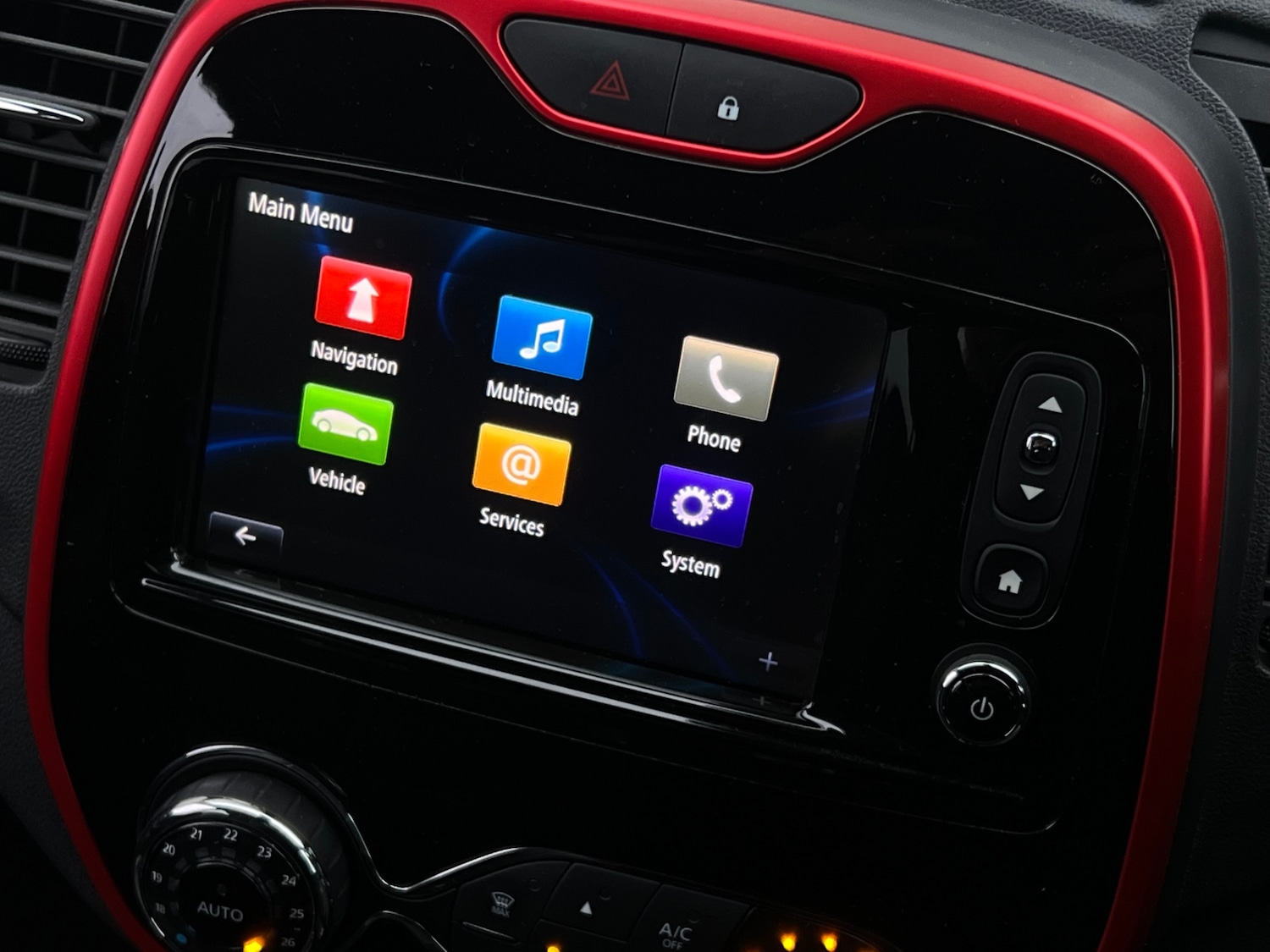 Used Renault Captur 2016 for sale - 77312427: Photo 15