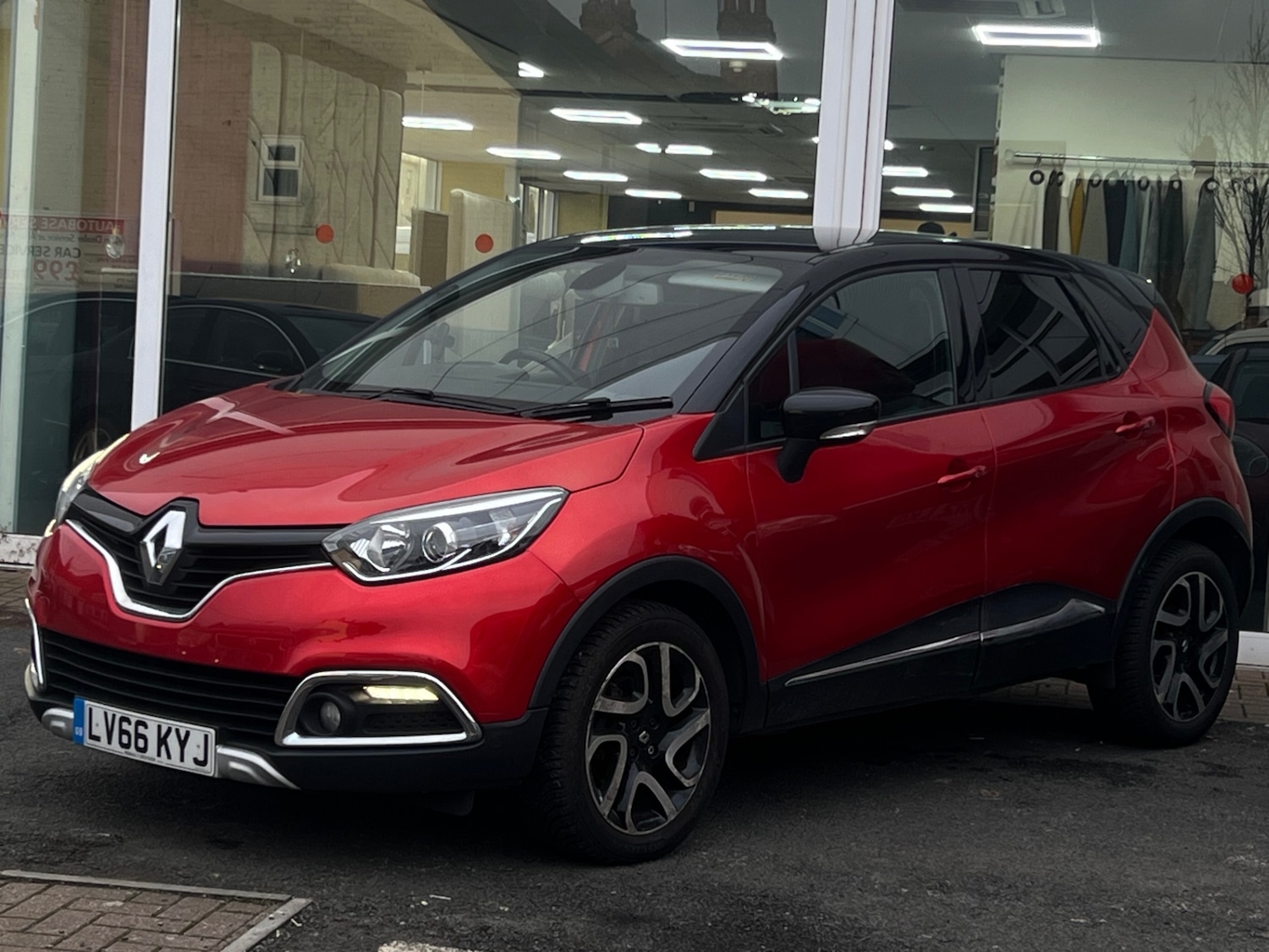 Used Renault Captur 2016 for sale - 77312427: Photo 19