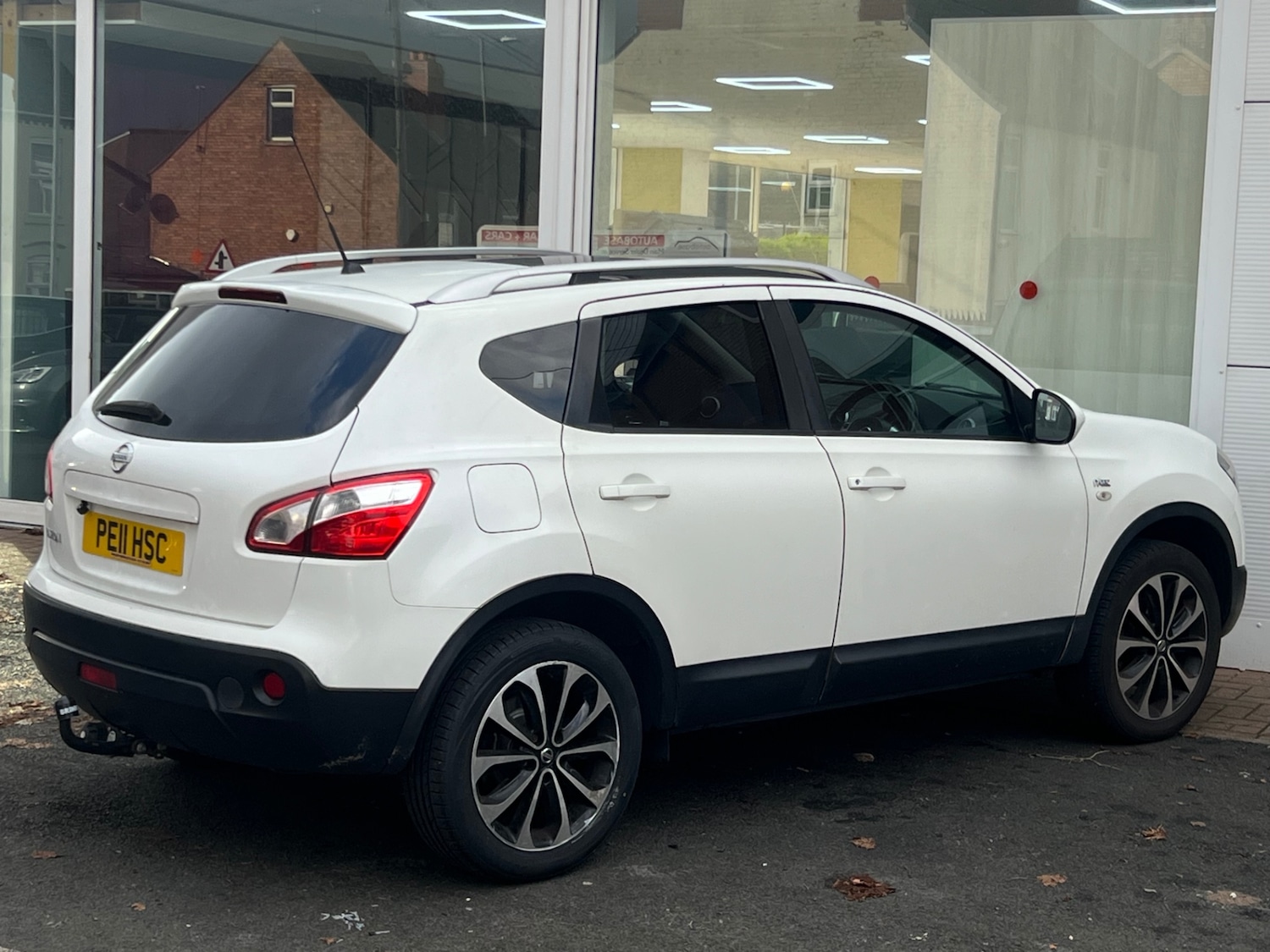 Used Nissan Qashqai 2011 for sale - 76505285: Photo 15