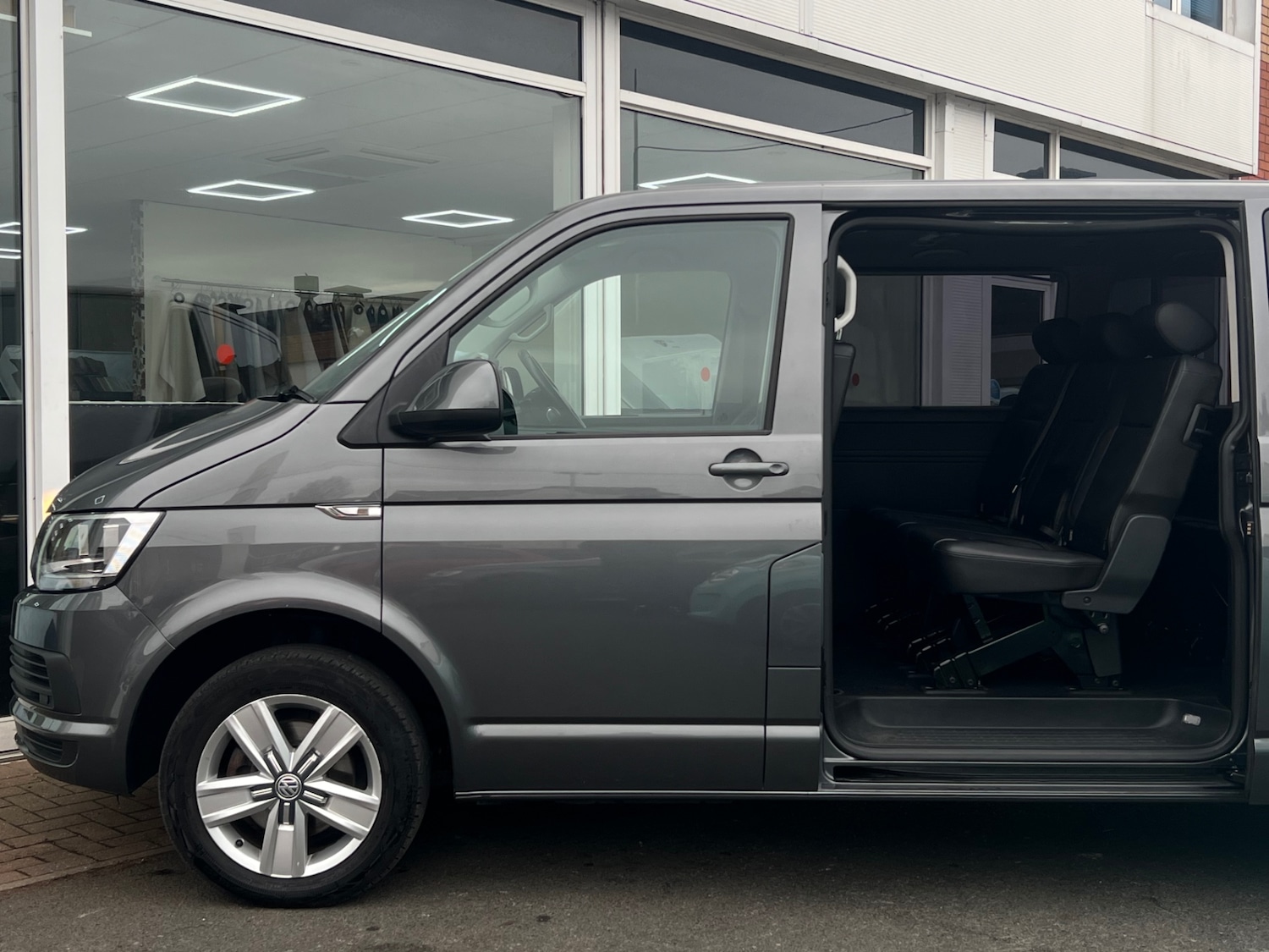 Used Volkswagen Transporter Shuttle 2019 for sale - 77730012: Photo 19