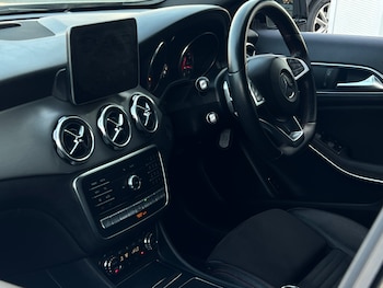 Used Mercedes-Benz GLA 2017 for sale - 79173889: Photo