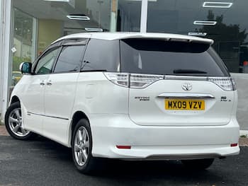Used Toyota Estima undefined for sale - 79775806: Photo