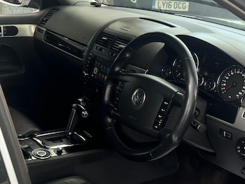 Used Volkswagen Touareg 2008 for sale - 78080757: Photo