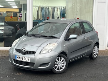 Used Toyota Yaris 2009 for sale - 76979944: Photo