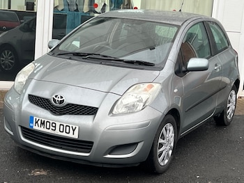 Used Toyota Yaris 2009 for sale - 76979944: Photo