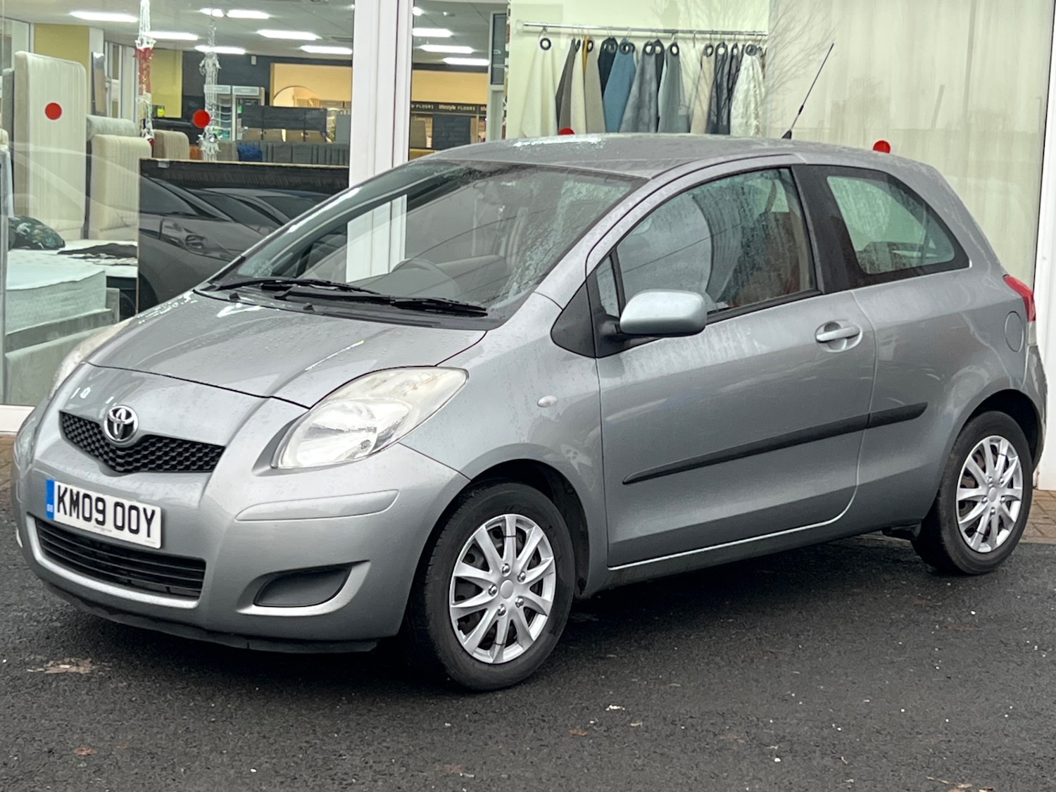 Used Toyota Yaris 2009 for sale - 76979944: Photo 5