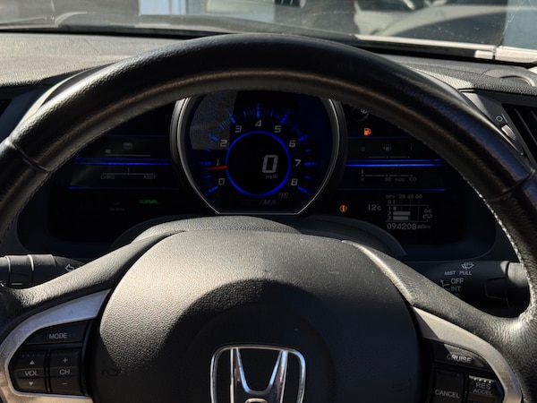 Used Honda CR-Z 2011 for sale - 76036148: Photo 10