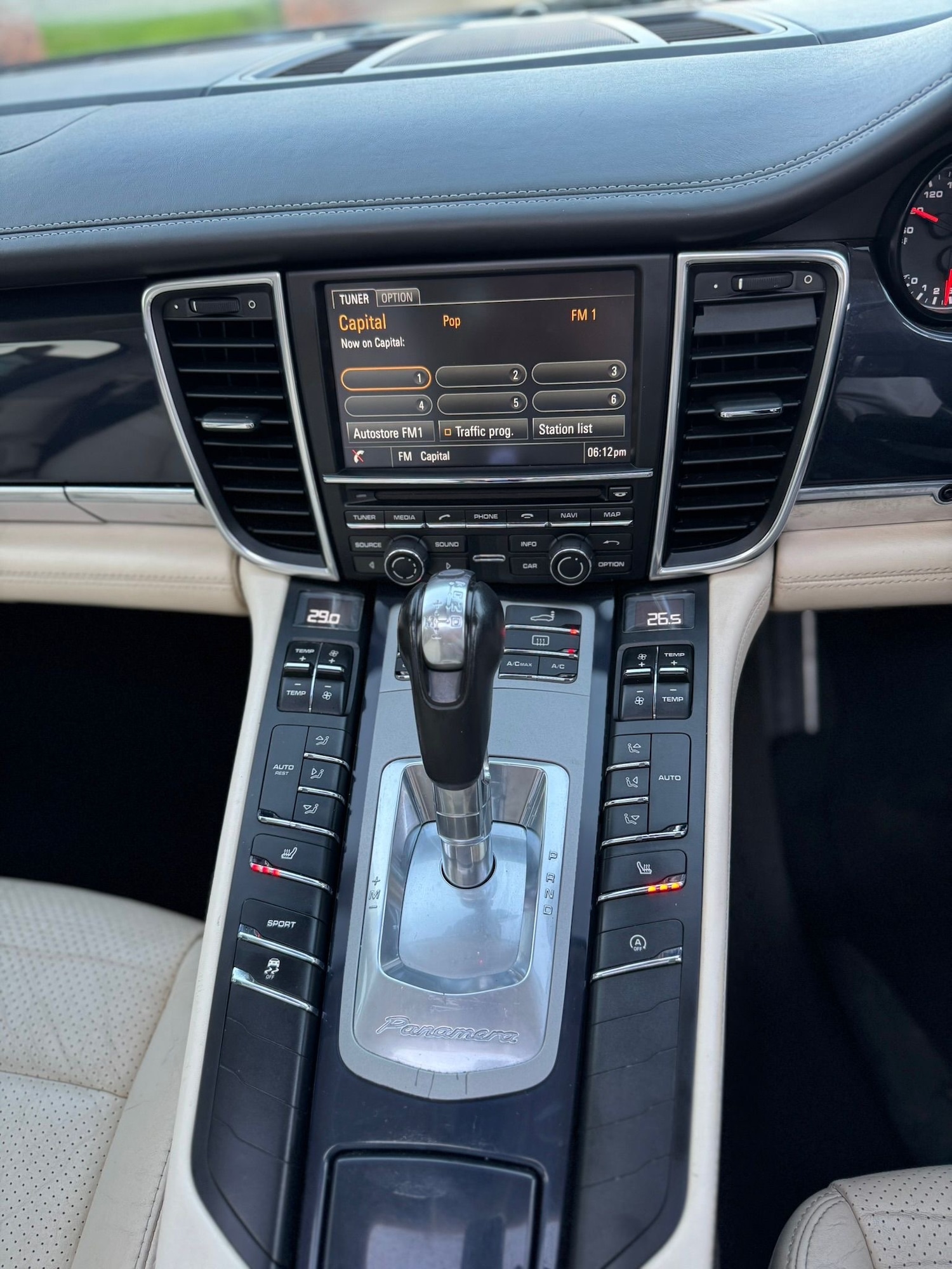 Used Porsche Panamera 2013 for sale - 77053801: Photo 10