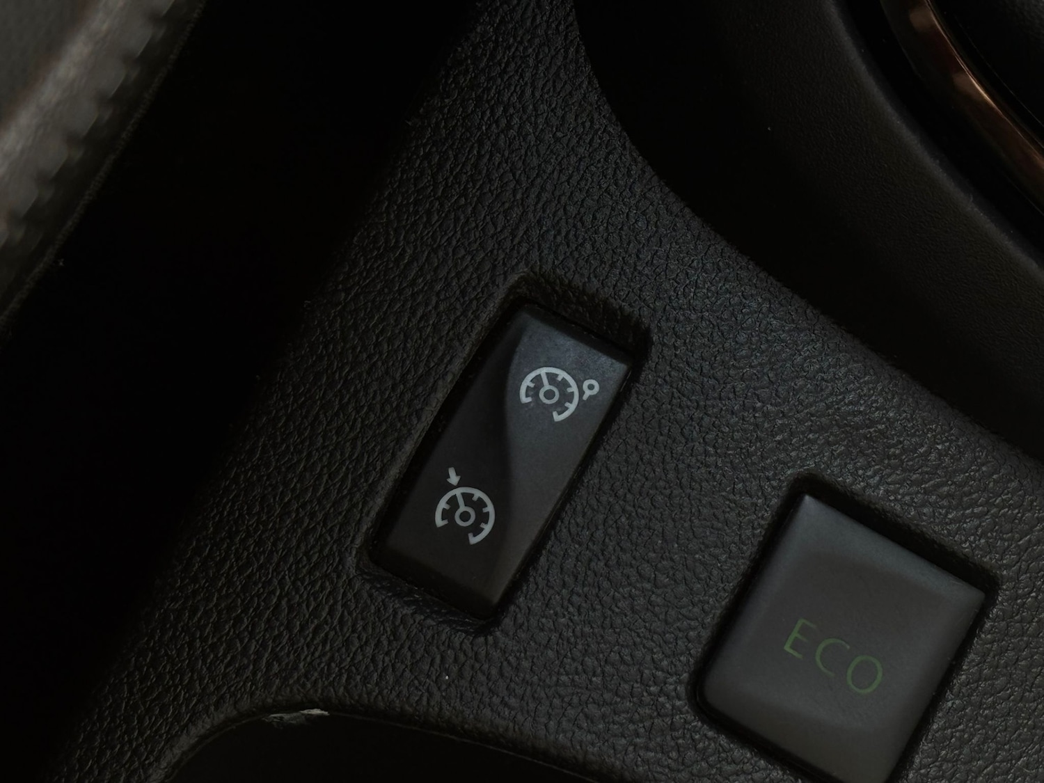 Used Renault Captur 2016 for sale - 76375436: Photo 8