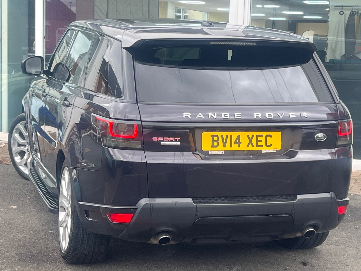Used Land Rover Range Rover Sport 2014 for sale - 78107387: Photo 2