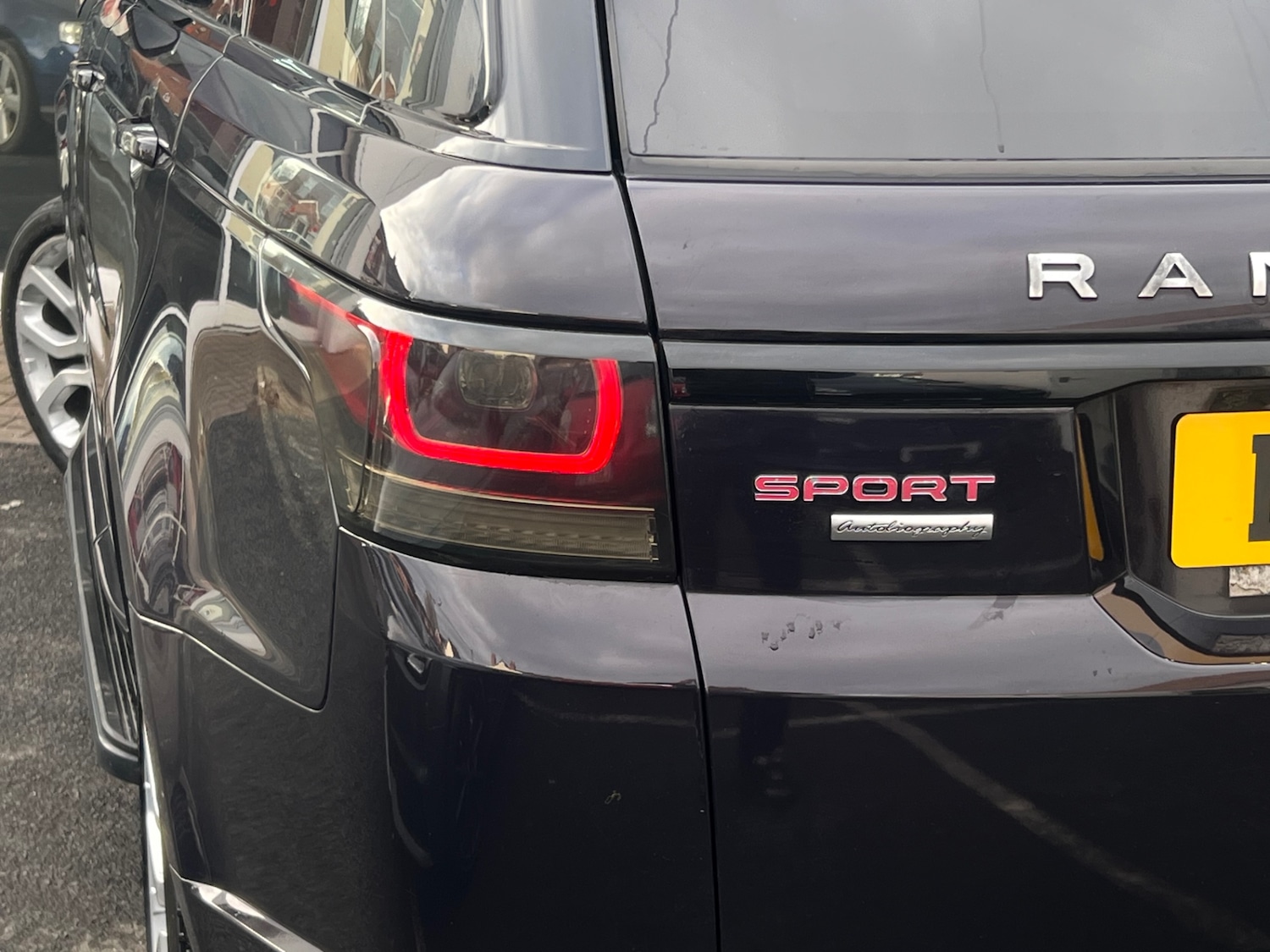 Used Land Rover Range Rover Sport 2014 for sale - 78107387: Photo 5