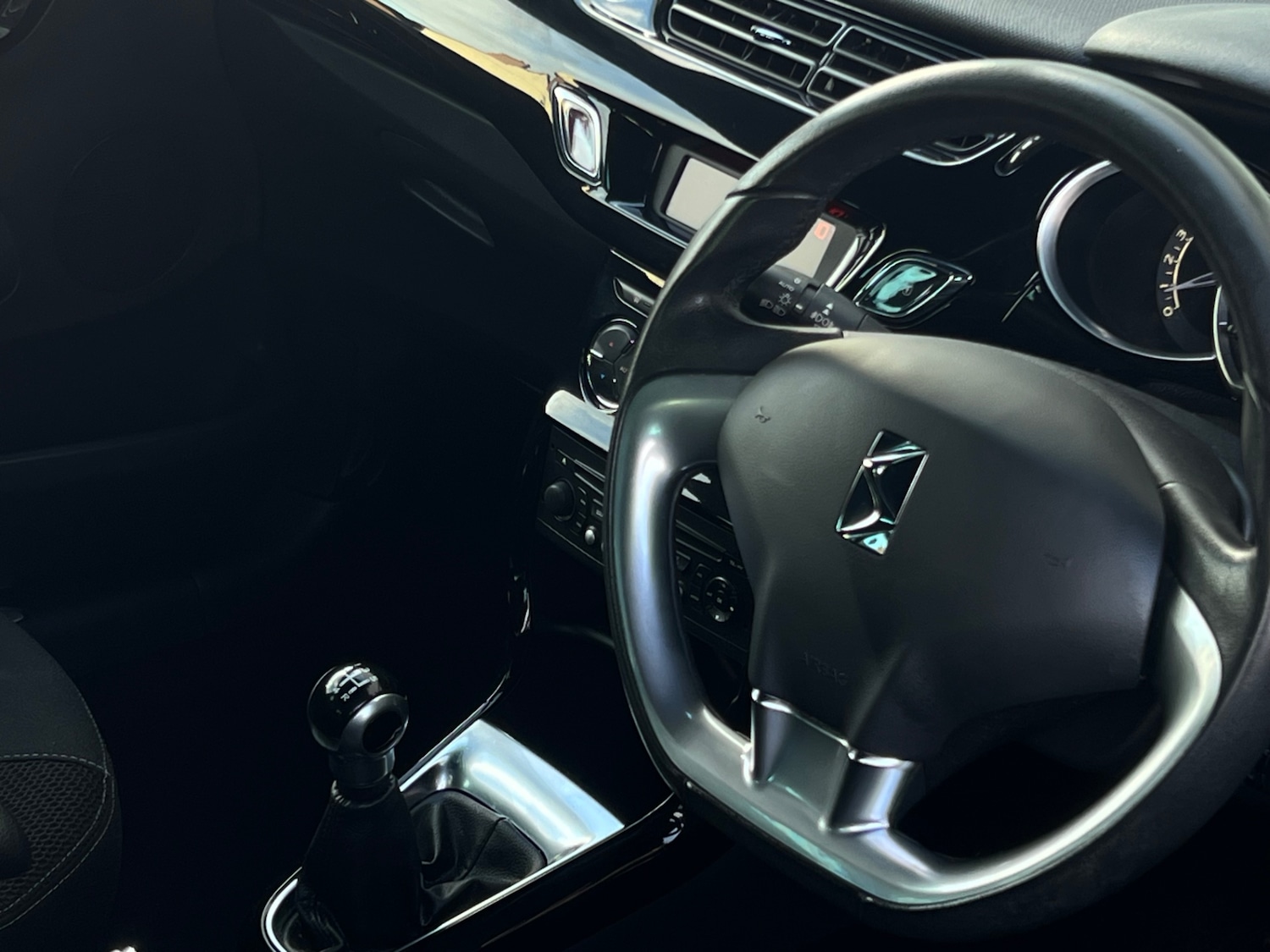 Used Citroen DS3 2012 for sale - 76905488: Photo 7