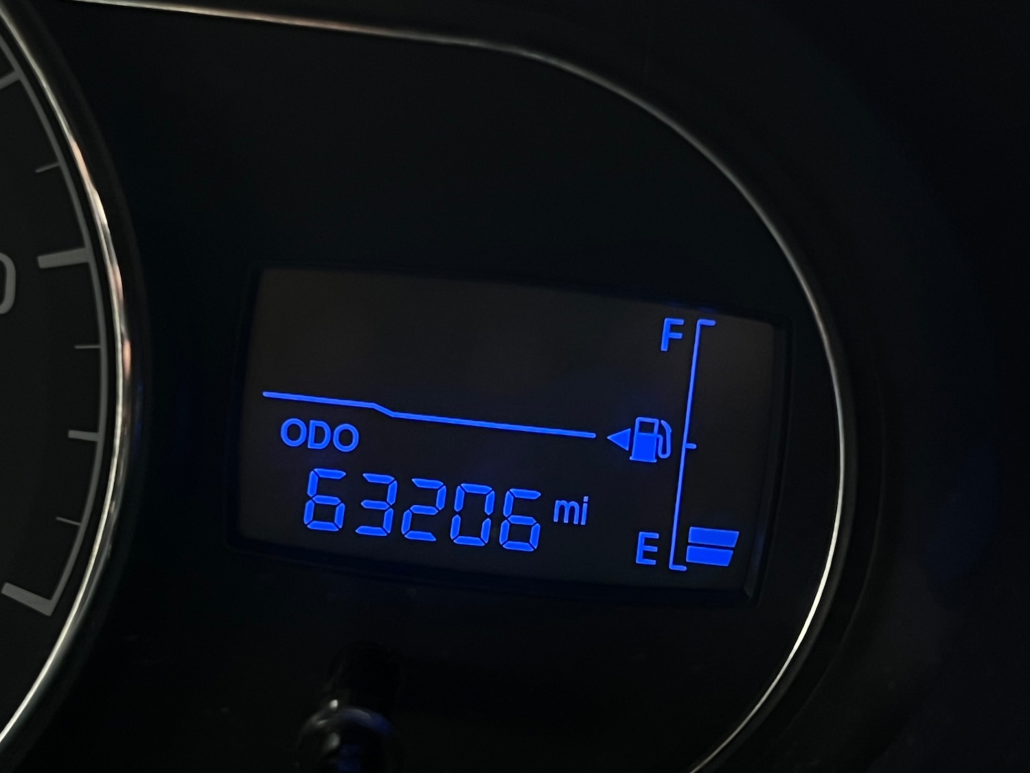 Used Hyundai i10 2013 for sale - 76780542: Photo 9