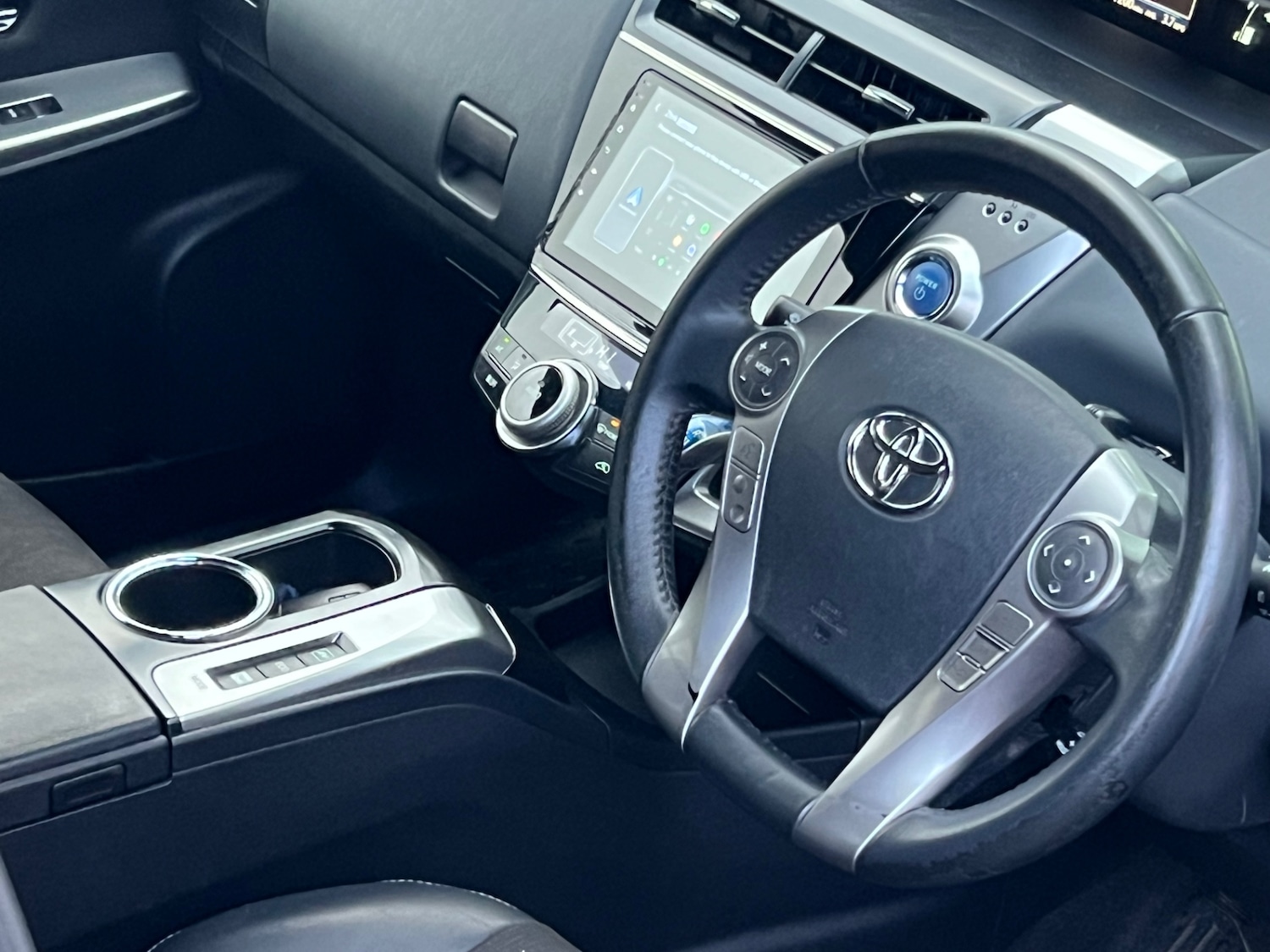 Used Toyota Prius+ 2024 for sale - 77045508: Photo 10