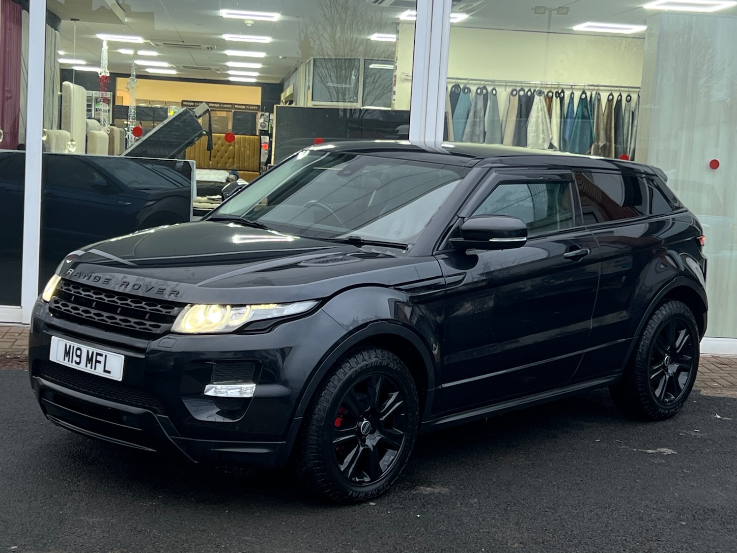 Used Land Rover Range Rover Evoque 2011 for sale - 77450000: Photo 4