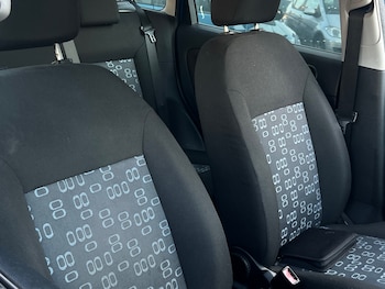 Used Ford Fiesta 2005 for sale - 79173854: Photo