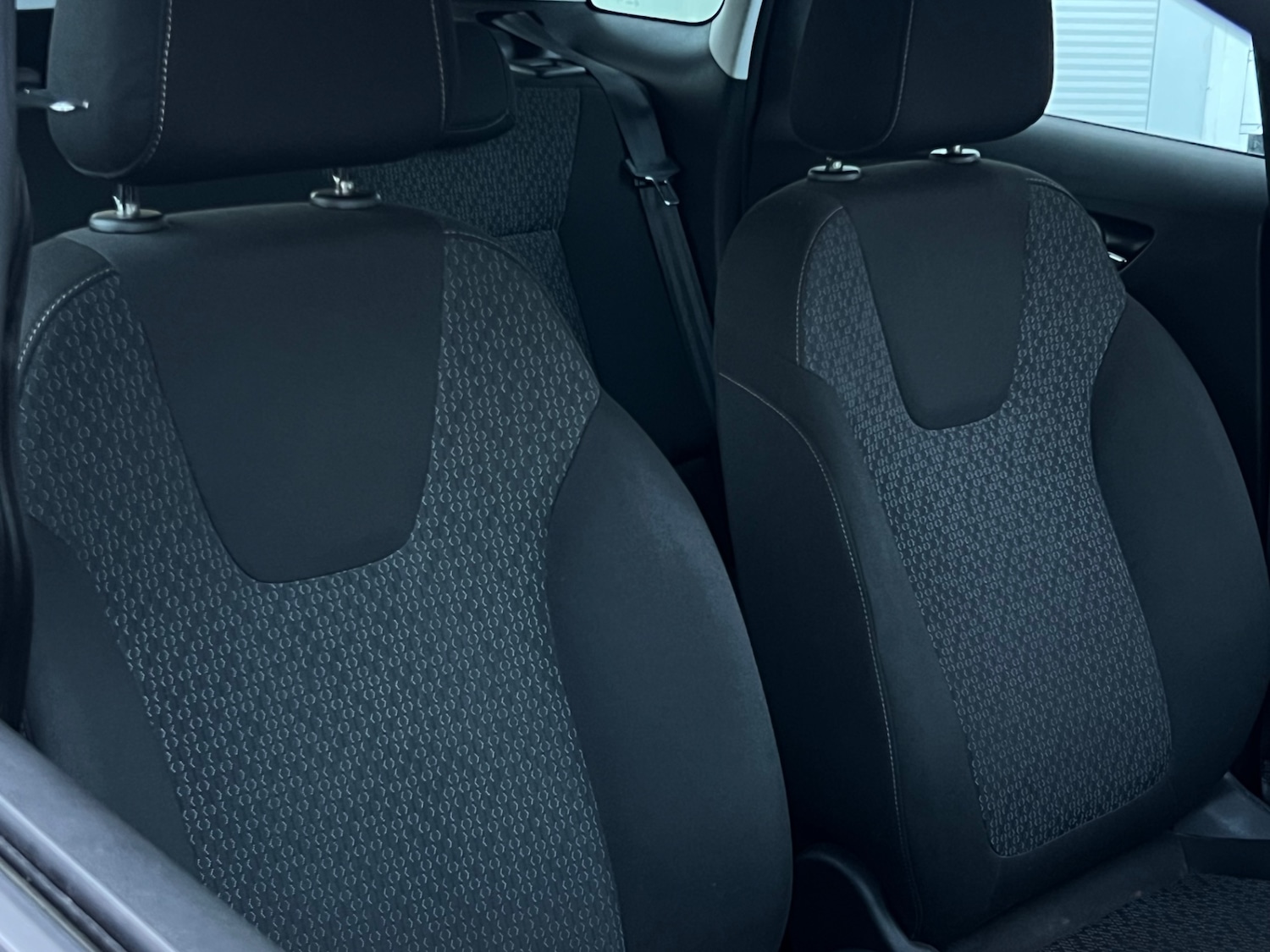 Used Vauxhall Crossland X 2018 for sale - 77902805: Photo 8